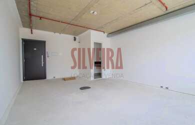 Imagem: O depósito possui 4 Vagas na garagem, 156m² de Área, Imóvel