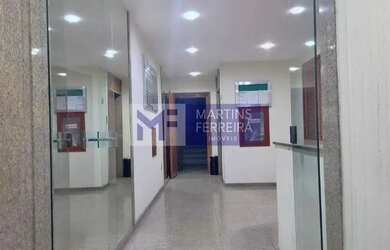 Imagem: O depósito possui 1 Vaga na garagem, 110m² de Área e está