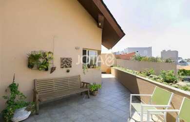 Imagem 15: UMA CASA PARA APROVEITAR A FAMÍLIA Casa gostosa no seminário - j8 imóveis