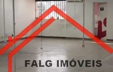 Imagem: O depósito possui 240m² de Área e está localizado em Centro