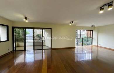 Imagem: O apartamento possui 3 Dormitórios, 5 Banheiros, 2 Vagas na