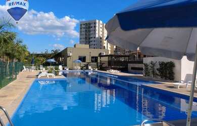 Imagem: O apartamento possui 3 Dormitórios, 1 Banheiro, 1 Vaga na garagem