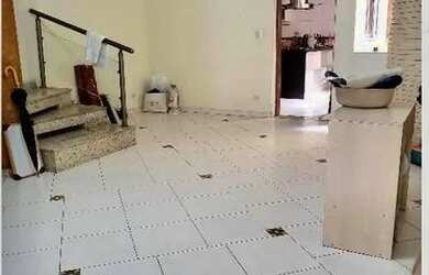 Imagem 6: Linda casa no Ipiranga, com 4 quartos, sendo 3 suítes incluindo 1 suíte...