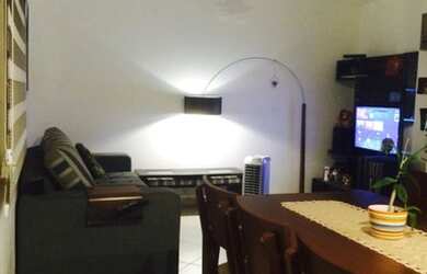 Imagem: A casa em condomínio possui 3 Dormitórios, 3 Banheiros, 1