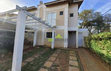 Imagem: A casa em condomínio possui 3 Dormitórios, 2 Banheiros, 2