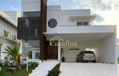 Imagem: A casa em condomínio possui 3 Dormitórios, 2 Banheiros, 4