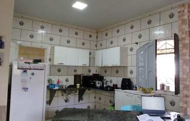 Imagem 5: Vendo casa. Imóvel mobiliado, Ar-condicionado, 300m² de Áreae2 Vagas...