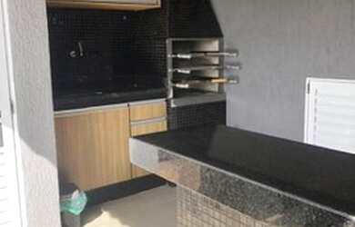 Imagem: A casa em condomínio possui 3 Dormitórios, 3 Banheiros, 2