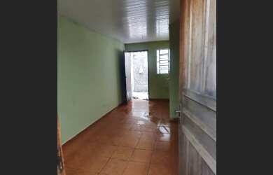 Imagem: A casa em condomínio possui 2 Dormitórios, 1 Banheiro, 65m²