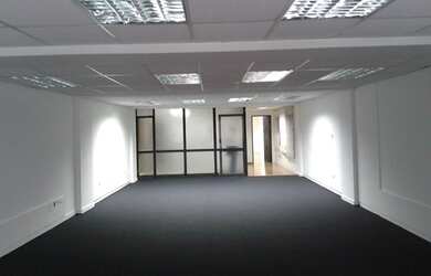 Imagem: O depósito possui 150m² de Área e está localizado em Centro