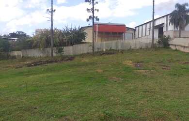 Imagem: O terreno possui 800m² de Área e está localizado em Gralha