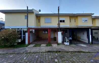 Imagem: A casa possui 2 Dormitórios, 2 Banheiros, 68m² de Área, Imóvel