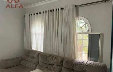 Imagem: A casa possui 3 Dormitórios, 3 Banheiros, 2 Vagas na garagem