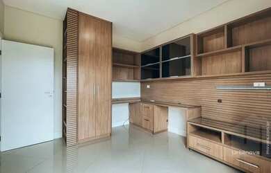 Imagem 5: Casa sobrado com piscina, sauna, forno a lenha de esquina com vista para...