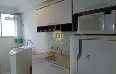 Imagem: O apartamento possui 2 Dormitórios, 1 Banheiro, 1 Vaga na garagem