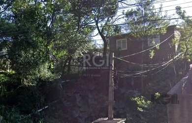 Imagem: O terreno possui 400m² de Área e está localizado em Cascata