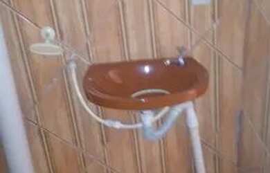 Imagem 7: Salão. 1 Banheiro