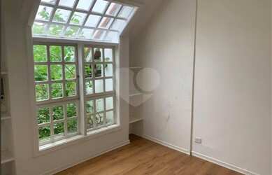 Imagem 1: Casa residencial para Venda - 220m² - Jardim Paulistano, São Paulo