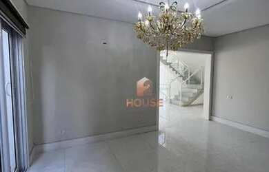 Imagem: A casa em condomínio possui 4 Dormitórios, 5 Banheiros, 4