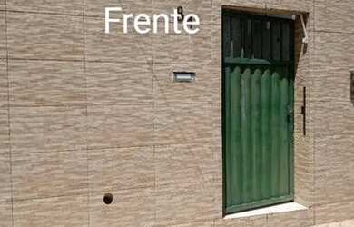 Imagem: A casa possui 2 Dormitórios, 2 Banheiros e está localizado