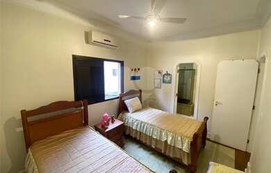 Imagem 13: Maravilhoso apartamento, 3 suítes, 2 vagas, perto da Praia no Guarujá