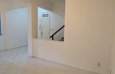 Imagem: O apartamento possui 1 Dormitório, 1 Banheiro, 30m² de Área