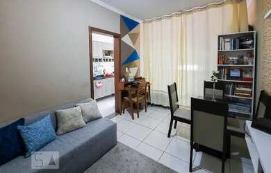 Imagem: O apartamento possui 1 Dormitório, 1 Banheiro, 1 Vaga na garagem