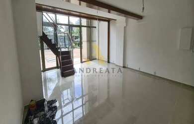 Imagem 2: Aluguel de Loja, 89 m², por R$ 9 mil, no condomínio SunPlaza em Barra...