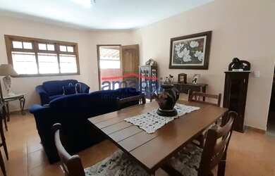 Imagem 3: Casa à venda em Cidade Jardim com Edícula - Jacareí