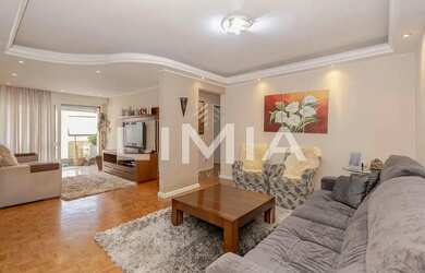 Imagem: O apartamentoe possui 3 Dormitórios, 3 Banheiros, 1 Vaga na