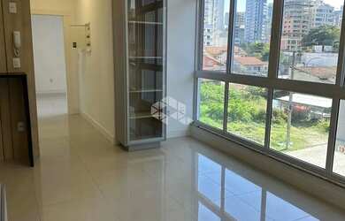 Imagem 2: Apartamento dois dormitórios com duas suítes e vaga de garagem coberta