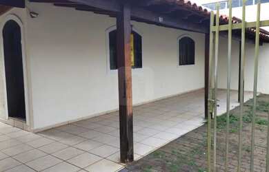 Imagem 2: Casa para venda no Bairro Santa Mônica