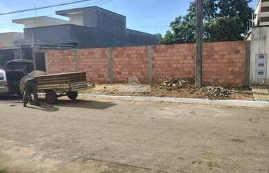 Imagem: O terreno possui 454m² de Área, Imóvel novo e está localizado