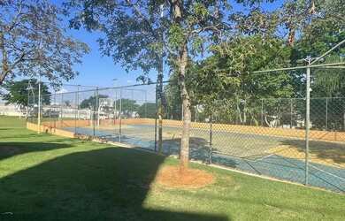 Imagem 10: Terreno em Sumaré. Piscinae262m² de Área