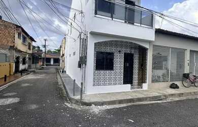 Imagem: A casa possui 2 Dormitórios, 1 Banheiro, 60m² de Área e