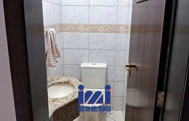 Imagem 8: Sobrado no centro de Guaratuba