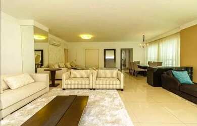 Imagem: O apartamento possui 4 Dormitórios, 5 Banheiros, 4 Vagas na