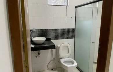 Imagem 14: Casa Alto Padrão Unamar. Piscina, Churrasqueira, VarandaeÁrea de serviço