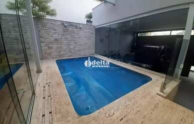 Imagem 15: Casa no condomínio Jardins Barcelona disponível para venda em Uberlândia-MG