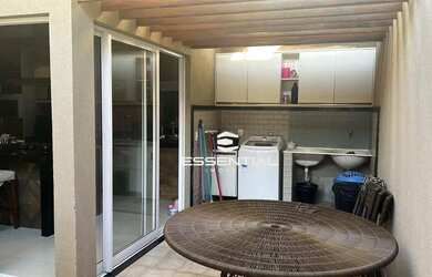 Imagem 16: Casa Mobiliada no Figueira II 3 Suítes, Pé-Direito Alto e Área Gourmet