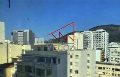 Imagem: O depósito possui 1 Vaga na garagem e 48m² de Área e está