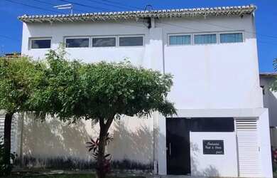 Imagem: A casa em condomínio possui 3 Dormitórios, 2 Banheiros, 90m²