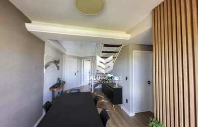 Imagem: O apartamento possui 3 Dormitórios, 2 Banheiros, 2 Vagas na