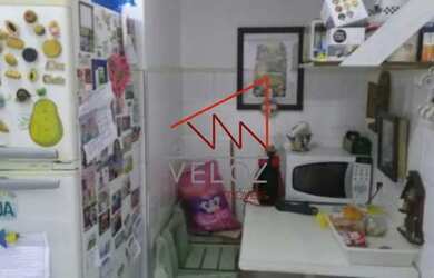 Imagem: O apartamento possui 3 Dormitórios, 1 Banheiro e 80m² de Área