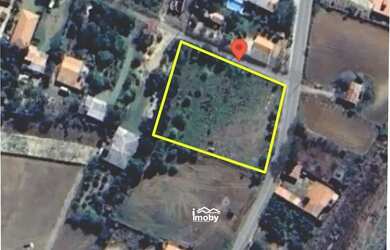 Imagem: O terreno possui 3.000m² de Área e está localizado em Capela