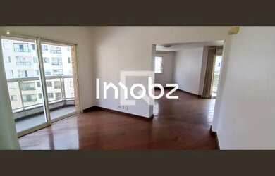 Imagem: O apartamento possui 4 Dormitórios, 5 Banheiros, 3 Vagas na