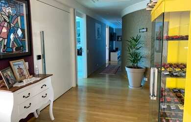 Imagem 3: Apartamento 3 suítes, sendo uma delas master com 2 banheiros, 4 vagas