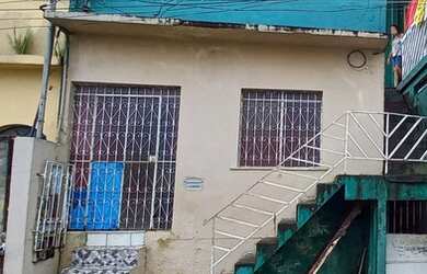 Imagem: A casa possui 2 Dormitórios, 1 Banheiro e 90m² de Área e