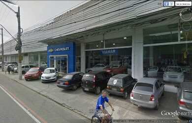 Imagem: O depósito possui 5 Vagas na garagem, 6000m² de Área e está