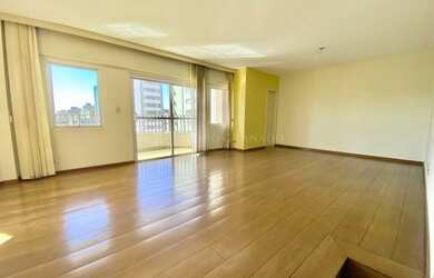 Imagem: O apartamento possui 3 Dormitórios, 4 Banheiros, 2 Vagas na